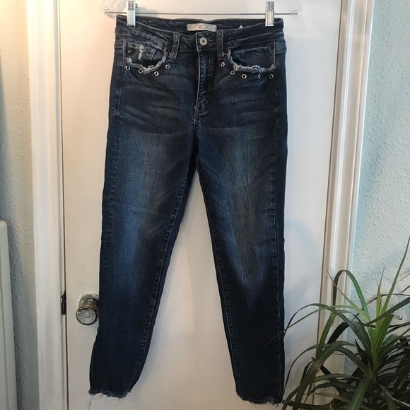 KanCan Distressed Denim Jeans - Picture 2 of 13